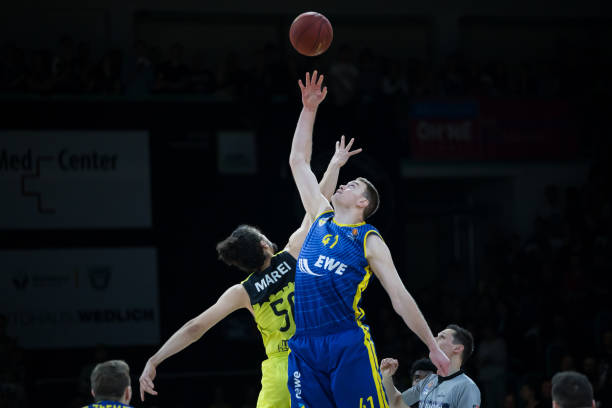 挪威锋线的 挪威锋线的