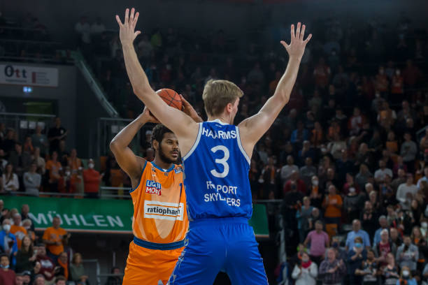 虽然在场上 虽然在场上