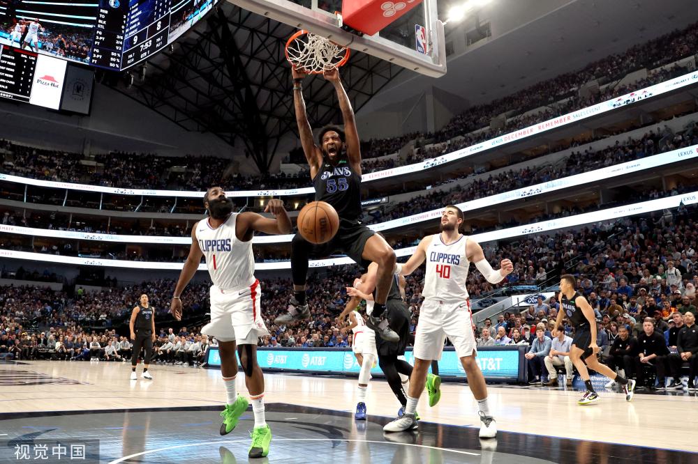 赛中继续奋 赛中继续奋